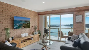 Image of Grand Pacific 1 Unit 4 - First Floor