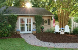Image of *NEW* Bluebird Cottage in the Heart of Historic Downtown Franklin