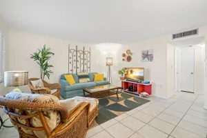 Image of harming Beach  Condo With  Pool - Access to the Ocean  + Activities!