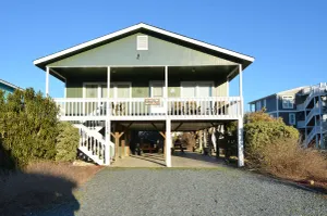 Image of \"Kitty's Place\" - Dune Home, 3 Bedrooms / 2 Bathrooms