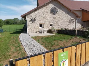 Image of Massatho gîte, sleeps 2, next to a massage salon with sauna