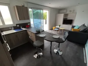 Image of Central apartment with beautiful furnished terrace