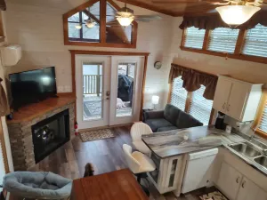 Image of Tiny cabin nesteled on 10 wooded acres at 4000 elevation