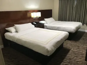 Image of Hometown Inn & Suites