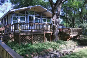 Image of Comfy Lake Texoma Cabins