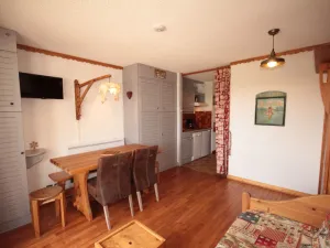 Image of Les Saisies - Appartement T2 avec balcon pour 6 personnes - FR-1-293-98