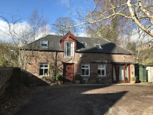 Image of Perfectly located cosy converted coach house