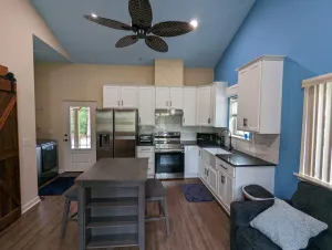 Image of Full Kitchen with in Unit Washer\/Dryer.  Private Entrance & no contact check-in