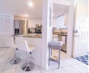 Image of Le Frontenac in Sunny Isles unit 402 (STR-03003)