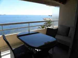 Image of 2 Room Apartment 47 m² + Terrace. Sea Front - Panoramic Sea View