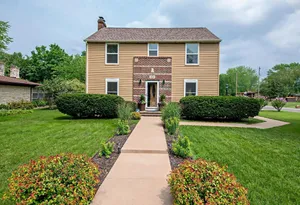 Image of Beautiful 'Home Away From Home' mins to Lake Michigan Beaches & Golf!