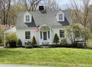 Image of Cozy in the hills of Cape Litchfield