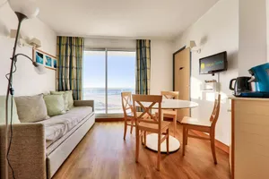 Image of Residence Les Océanes - maeva Home - 2-room apartment for 6 people Comfort - sea view