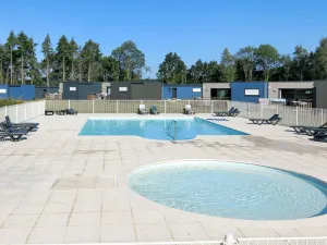 Image of Nice apartment in villa for 4 people with WIFI, pool, TV, terrace, pets allowed and parking