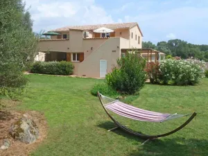 Image of F2 for 4 people quiet with terrace and large garden, Clim. Wireless.