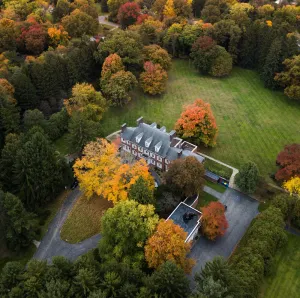 Image of Pine Lakes Club Mansion. 12,000 Sq Ft Sleeps 20, 10 Bathrooms