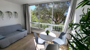 Image of Appartement de 50 m2 cosy et moderne à 100 m de la plage