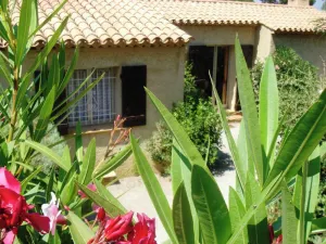 Image of Maison charmante à Sainte-Maxime avec piscine partagée