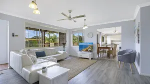 Image of Vietta Rene Umina Beach