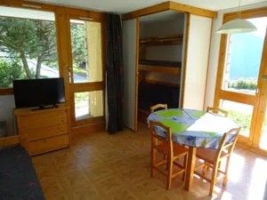Image of 100m from resort center, Ground floor, view mountain, terrace, tv, ski locker, 28m²