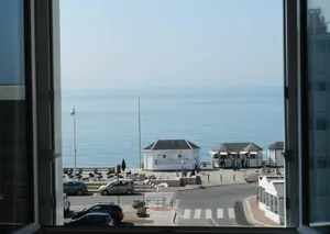 Image of THE HORIZON