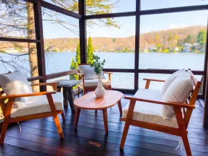 Image of Cozy Lakefront Bungalow w firepit\/dock\/kayaks