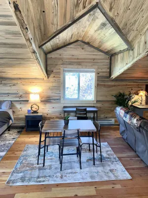 Image of Blue Pine Guesthouse MT