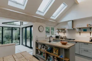 Image of Pixie Place  -  a bungalow  that sleeps 5 guests  in 3 bedrooms
