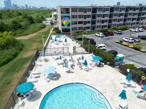 Image of 3 Bedroom Beachfront Condo with 2 Pools