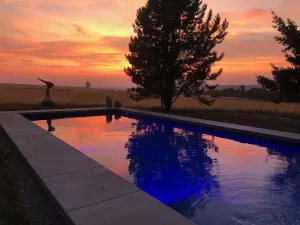 Image of Luxurious, private country estate - 5 min. from downtown, wineries & outdoor rec