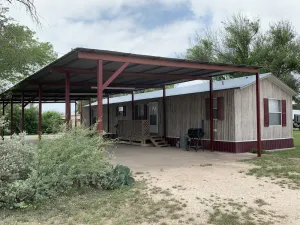 Image of Lake House 312