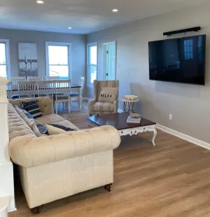 Image of Amazing 10 Bedroom Compound on the Water with 6 Bedroom Home & 4 Studio Cottages