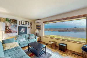Image of Columbia Vista