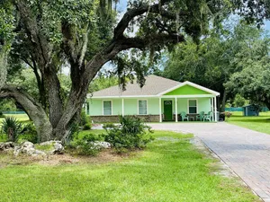 Image of Spacious 4 Bedroom 3 Full Bath Easy Drive Ocala National Parks & Amazing Springs