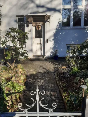 Image of beautiful apartment in good location with well connection to all landmarks
