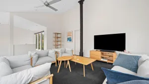 Image of Roadknight Ocean Road View 236