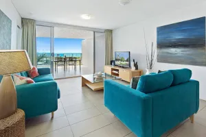 Image of FANTABULOUS VIEWS Azure Sea 2 Bedroom Apartment