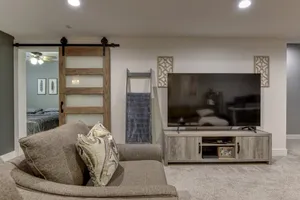 Image of Luxurious House in Aksarben