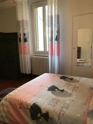 Image of apartment with city center stamp