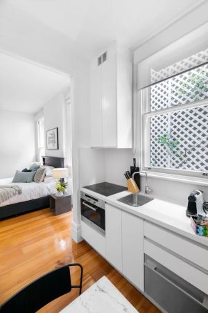 Image of Charming Studio With Balcony in Inner-City Glebe