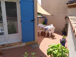 Image of Seasonal rental Villa 4 pers a common swimming pool and 5 minutes from the sea.