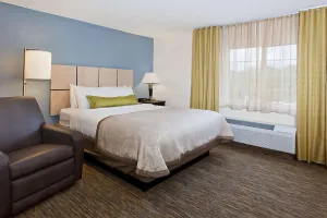 Image of Close to Concord Park! Pet-friendly Suite with Private Kitchen! Parking, Gazebo!