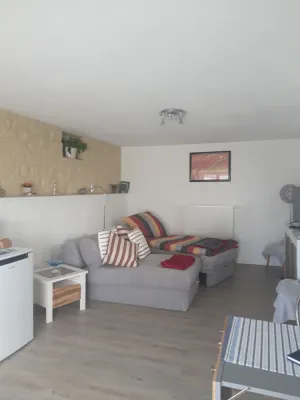 Image of Apartment - centrally located, own parking lot, shopping facilities,