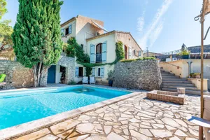 Image of pacious house Nyons, private heated pool, sauna, WIF