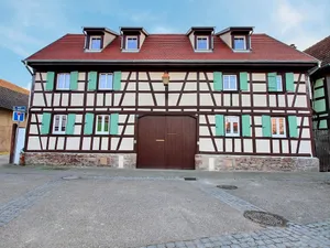 Image of Maison rénovée avec 3 chambres, terrasse et parking, à 17 min de Strasbourg - FR-1-722-5