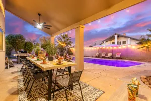 Image of Fabulous Mesa Oasis. Sleeps 14. Dog Friendly Too.