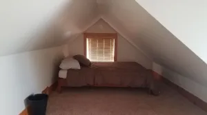 Image of 4BR 2 Full Bath Sleeps 10 Large Yard 2 Cars