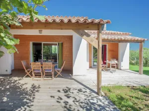 Image of Charming Villa in Poggio-Mezzana Near Beach
