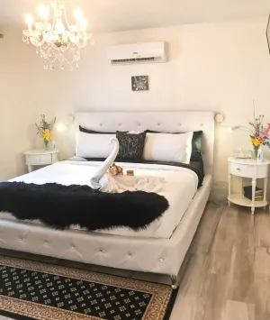 Image of Quiet & Luxurious Getaway near Downtown Sonora (fully equipped)
