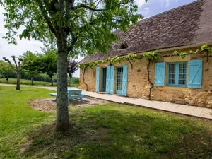 Image of Charming Cottage with Shared Jacuzzi, Terrace, Garage, Near Dordogne & Vézère Valleys